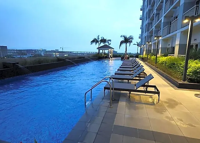 Maru Coast 37f; Elegant Bay View 호텔 4*