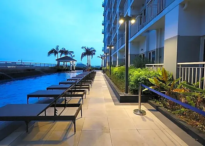 Maru Coast 37f; Elegant Bay View 4*