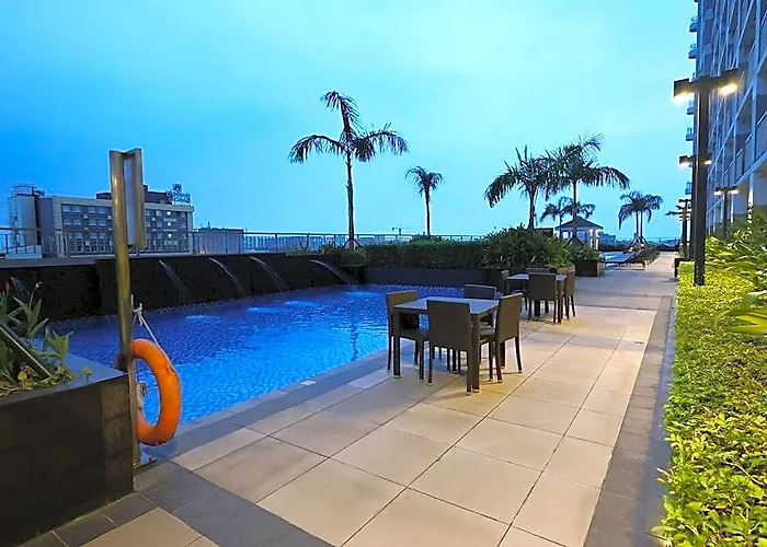 Maru Coast 37f; Elegant Bay View 호텔 4*